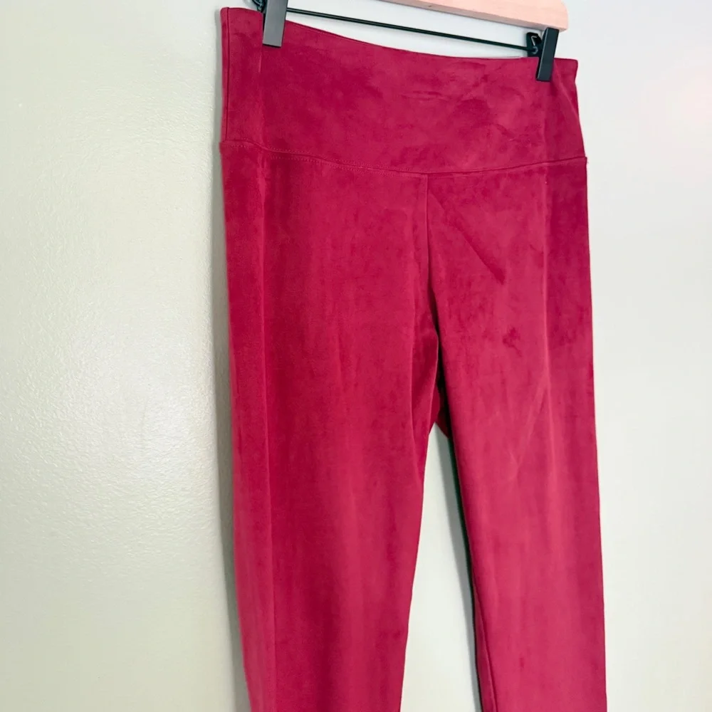 NWT Soft Surroundings Women’s Faux Suede Pull On Ankle Leggings Dark Pink Small‎